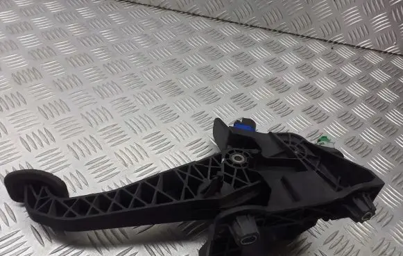 Dacia Lodgy Brake pedal 465038135R