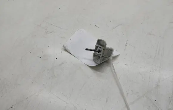 Volkswagen Tiguan Sun visor clip/hook/bracket 1K0857561B