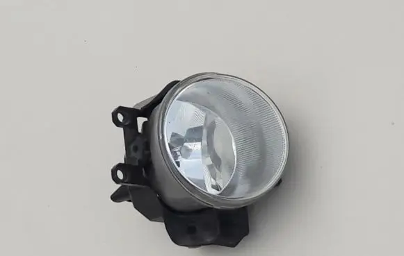 Toyota Prius (XW30) Front fog light 81210-12230 A81210-12230