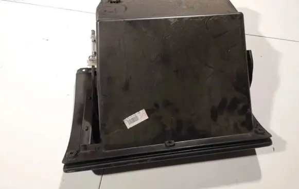 Opel Astra G Glove box 90561334