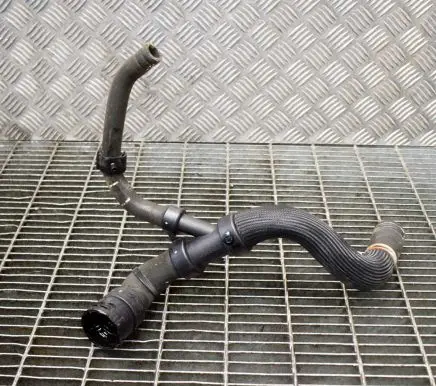 Land Rover Range Rover Evoque L538 Engine coolant pipe/hose EJ328286BB