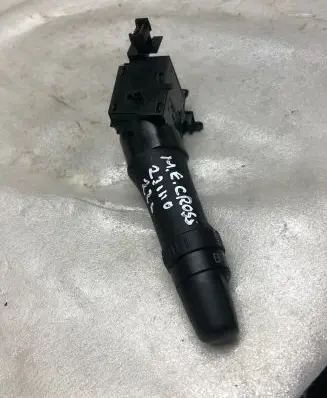 Mitsubishi Eclipse Cross Wiper control stalk E532016