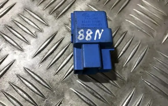 Nissan Primera Other relay 252309f900 4ra94001065