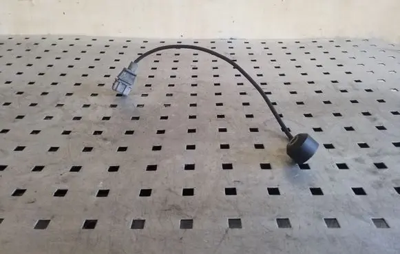 Chevrolet Captiva Detonation knock sensor 96980750
