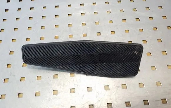 Suzuki Grand Vitara II Foot rest pad/dead pedal 7545165J10