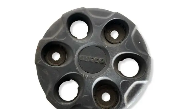 Iveco Daily 6th gen R16 wheel hub/cap/trim 5802054275