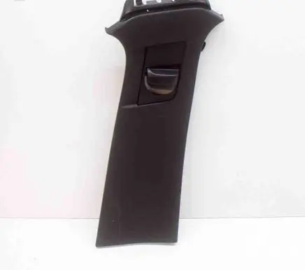 Volvo XC40 (B) pillar trim (top) 31457493