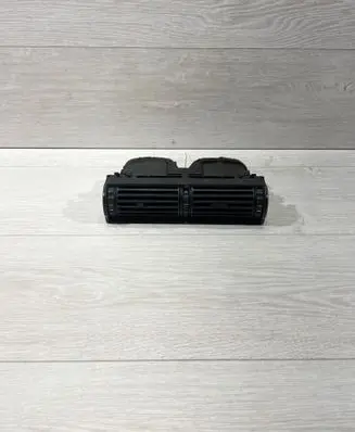 Dash center air vent grill