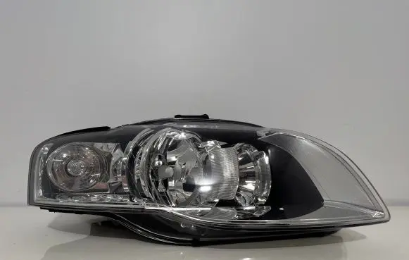 Audi A4 S4 B7 8E 8H Headlight/headlamp 8E0941004BK