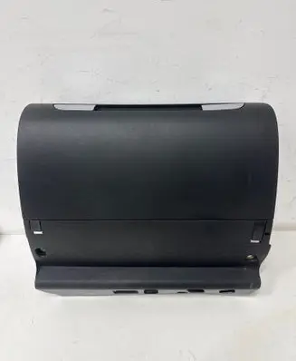 Audi A3 S3 8P Glove box 