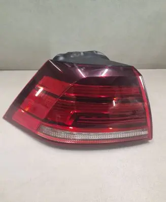 Volkswagen e-Golf Rear/tail lights 5G0945095Q L90120959 5G0945311B