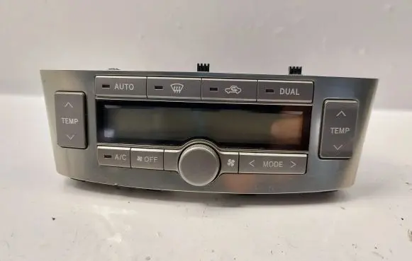 Toyota Avensis T250 Climate control unit 5590005202 5590505130