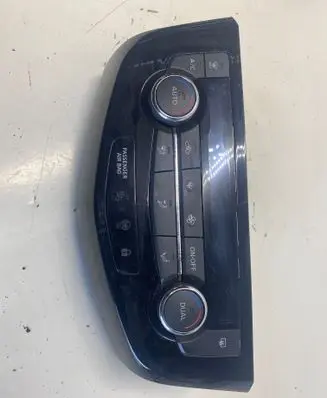Nissan Qashqai Climate control unit 275004EA0A T907770 20161204