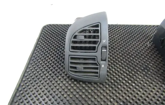 Fiat Ducato Dash center air vent grill 