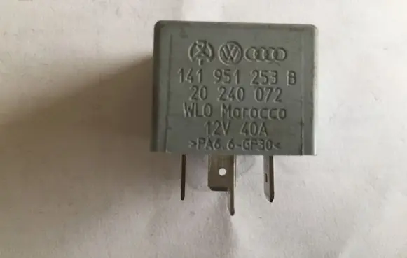 Skoda Octavia Mk2 (1Z) Other relay 141951253B