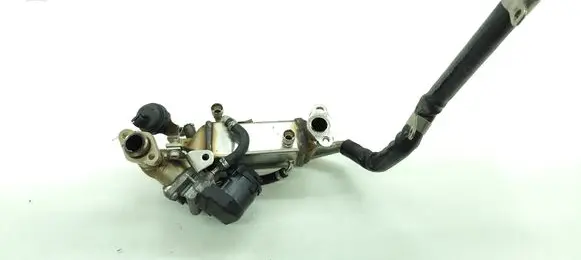 BMW X6 E71 EGR valve cooler 7805446 9201931
