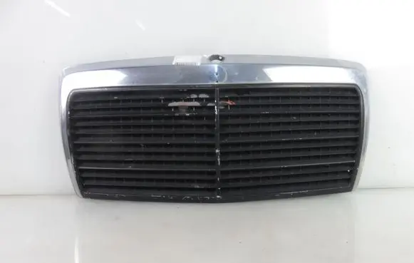Mercedes-Benz E W124 Front grill A1248880223