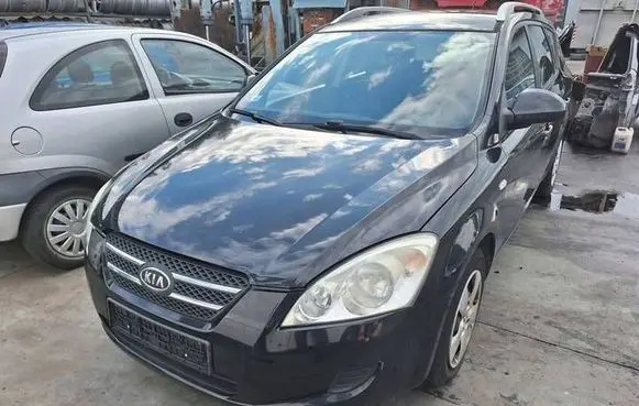 KIA Ceed Front door KIACEEDDRZWI