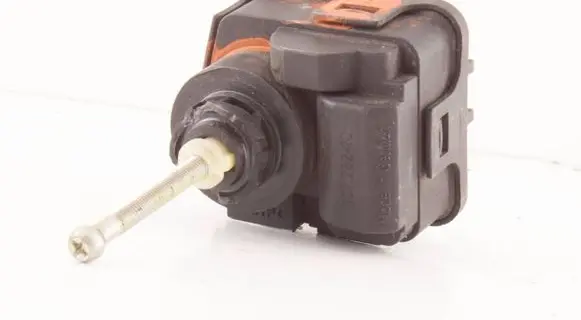 Audi A6 S6 C4 4A Headlight level adjustment motor 4A0941295