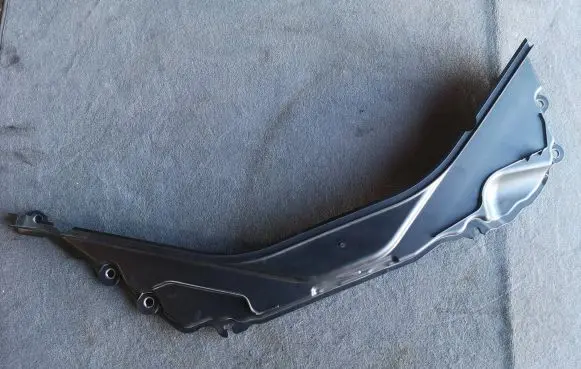 BMW 4 F32 F33 Other engine bay part 7331243 15677210