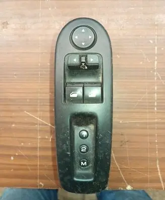 Peugeot 407 Electric window control switch 96588276xt