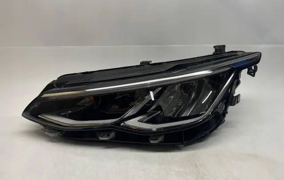 Volkswagen Golf VIII Headlight/headlamp 5H1941005