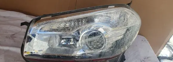 Nissan Qashqai Headlight/headlamp 26060BR01B
