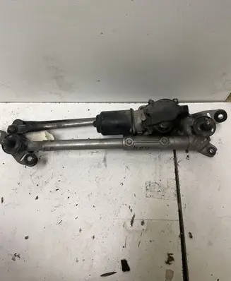 Honda FR-V Front wiper linkage and motor 32238