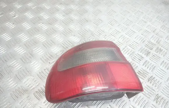 Volvo S40, V40 Rear/tail lights