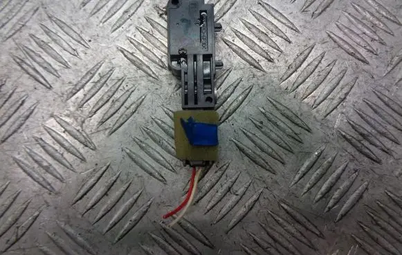 Mazda 6 Airbag deployment crash/impact sensor GJ6A57KC0
