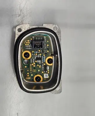 Renault Koleos II LED ballast control module B010958A