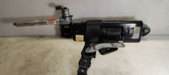 Volvo V50 Front seatbelt 30730733