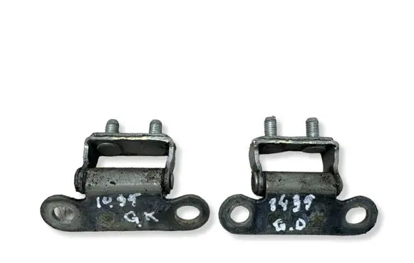 Toyota Auris E180 Tailgate/trunk/boot hinge 