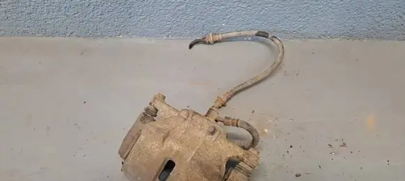 Nissan Qashqai Front brake caliper