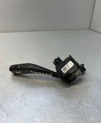 Volkswagen Touran I Wiper control stalk ANP80H024A