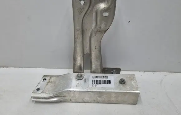 BMW i3 Front bumper shock/impact absorber 13824310S