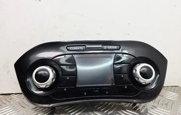 Nissan Juke I F15 Climate control unit 24845BV82A