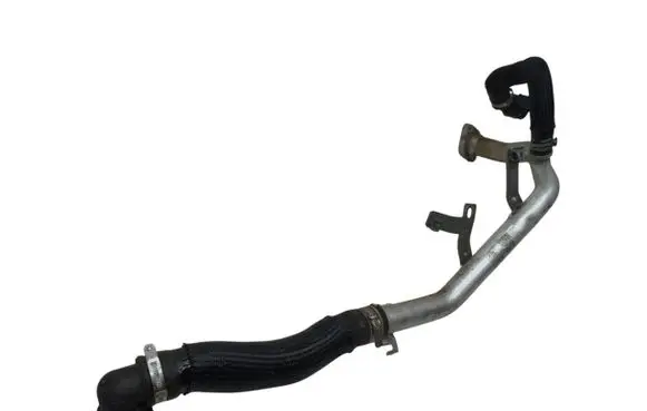 Engine coolant pipe/hose