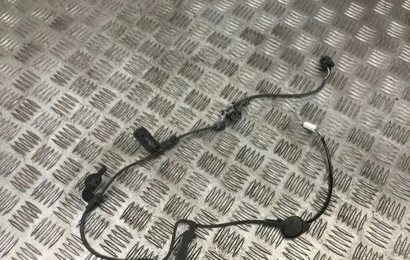 Toyota Prius (XW50) Rear ABS sensor wiring 8951547040