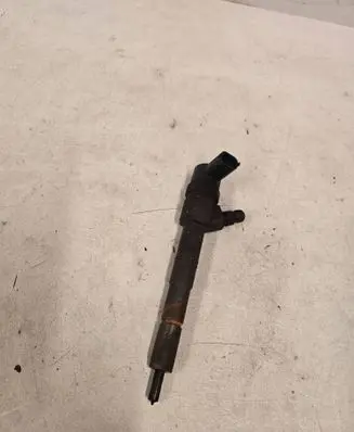 Opel Insignia A Fuel injector 0445110327