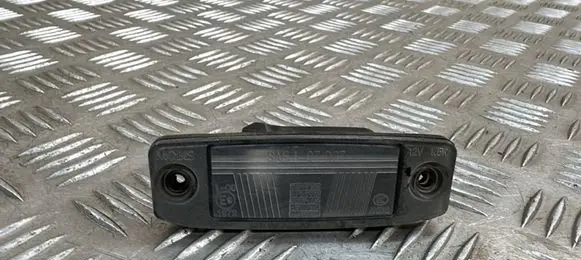 Hyundai i40 Number plate light 925013S131