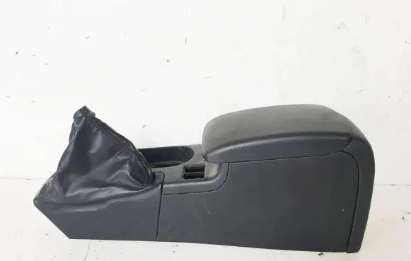 Subaru Impreza III Armrest