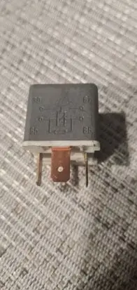 Audi A4 S4 B5 8D Other relay 141951253B