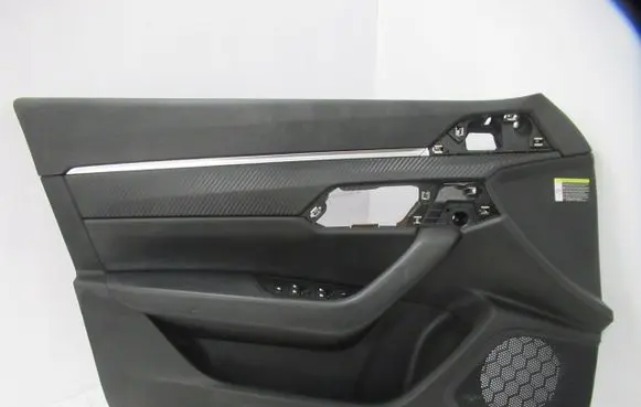 Peugeot 508 Front door card panel trim