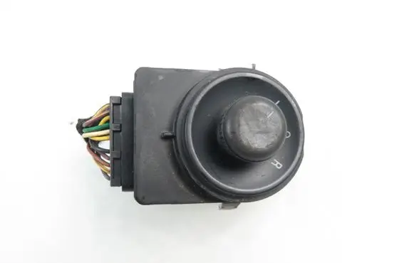 Chevrolet Cruze Wing mirror switch 13272182