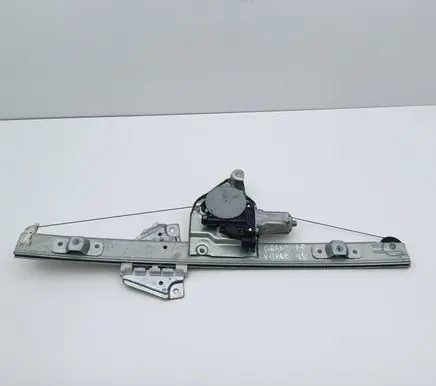 Suzuki Grand Vitara II Front door window regulator with motor 8343065J00