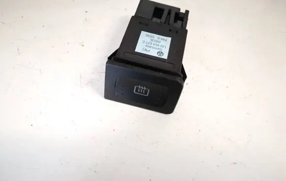 Volkswagen Golf IV Windscreen/window heater switch 1j0959621c