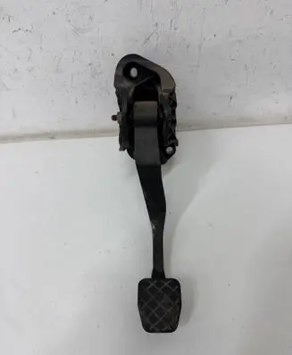 Volkswagen Caddy Clutch pedal 1T1721059BB