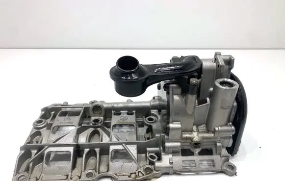 BMW X3 F25 Oil pump 7810773