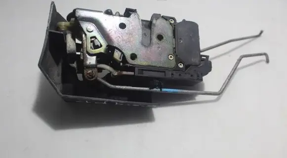 Alfa Romeo 156 Front door lock